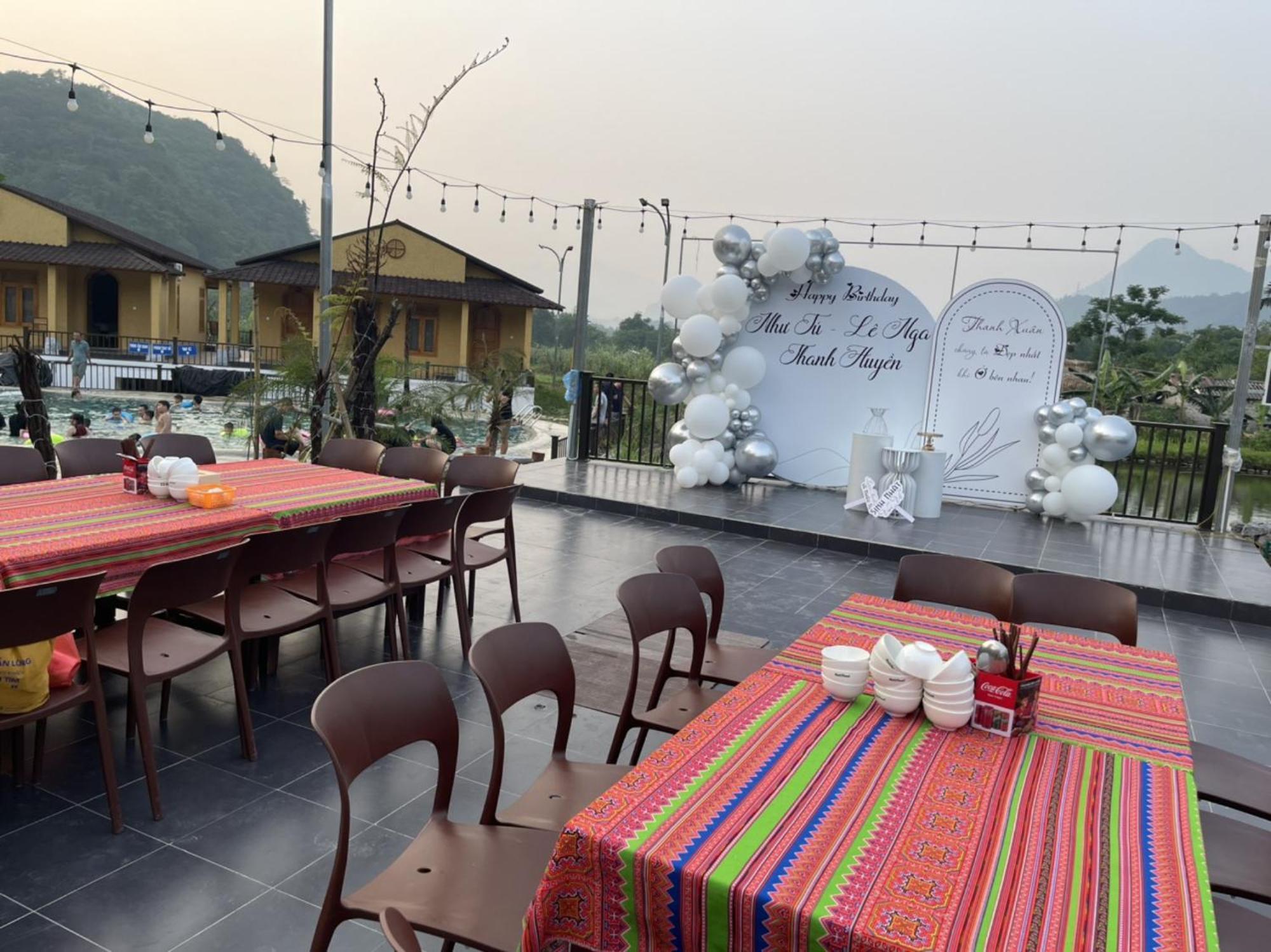 Sky Bay Lodge Ha Giang Exterior foto