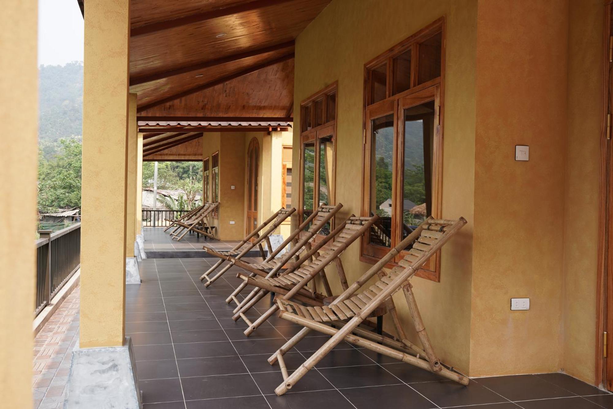 Sky Bay Lodge Ha Giang Exterior foto