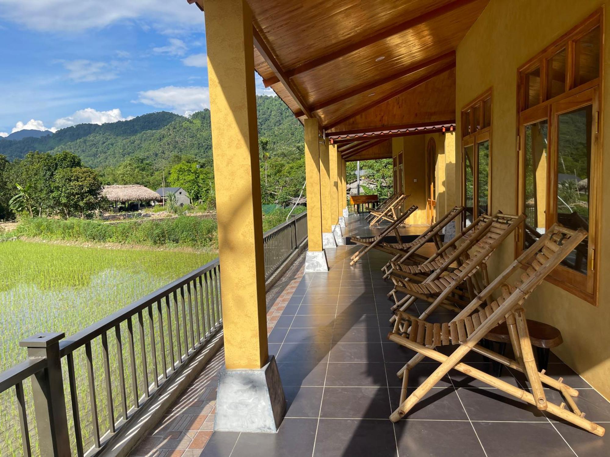 Sky Bay Lodge Ha Giang Exterior foto