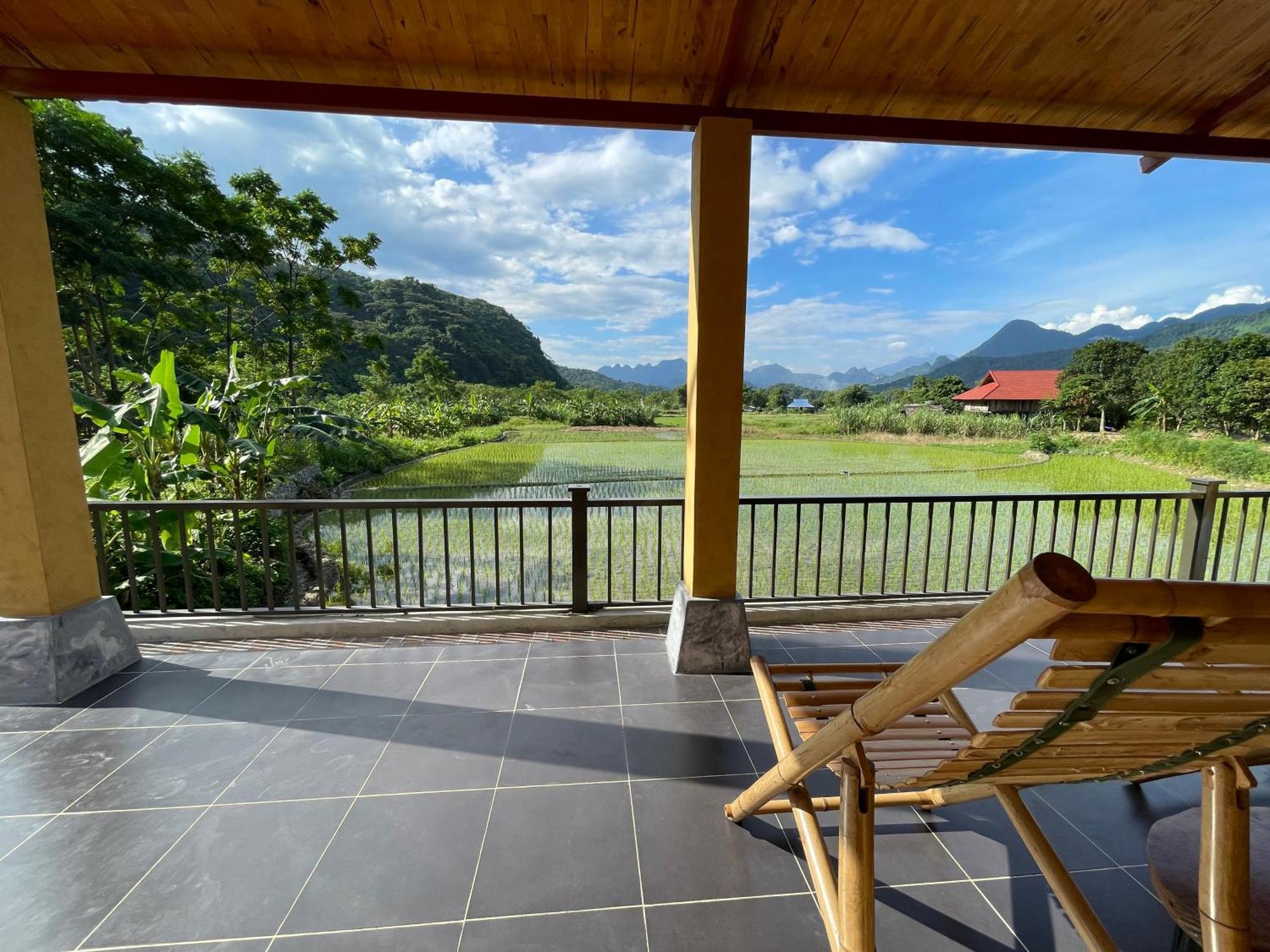 Sky Bay Lodge Ha Giang Exterior foto