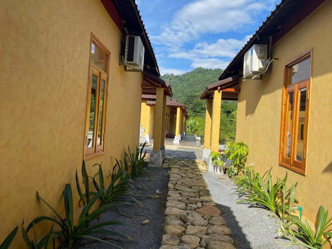 Sky Bay Lodge Ha Giang Exterior foto